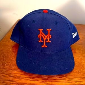 NWOT Era New York Mets baseball cap, M/L